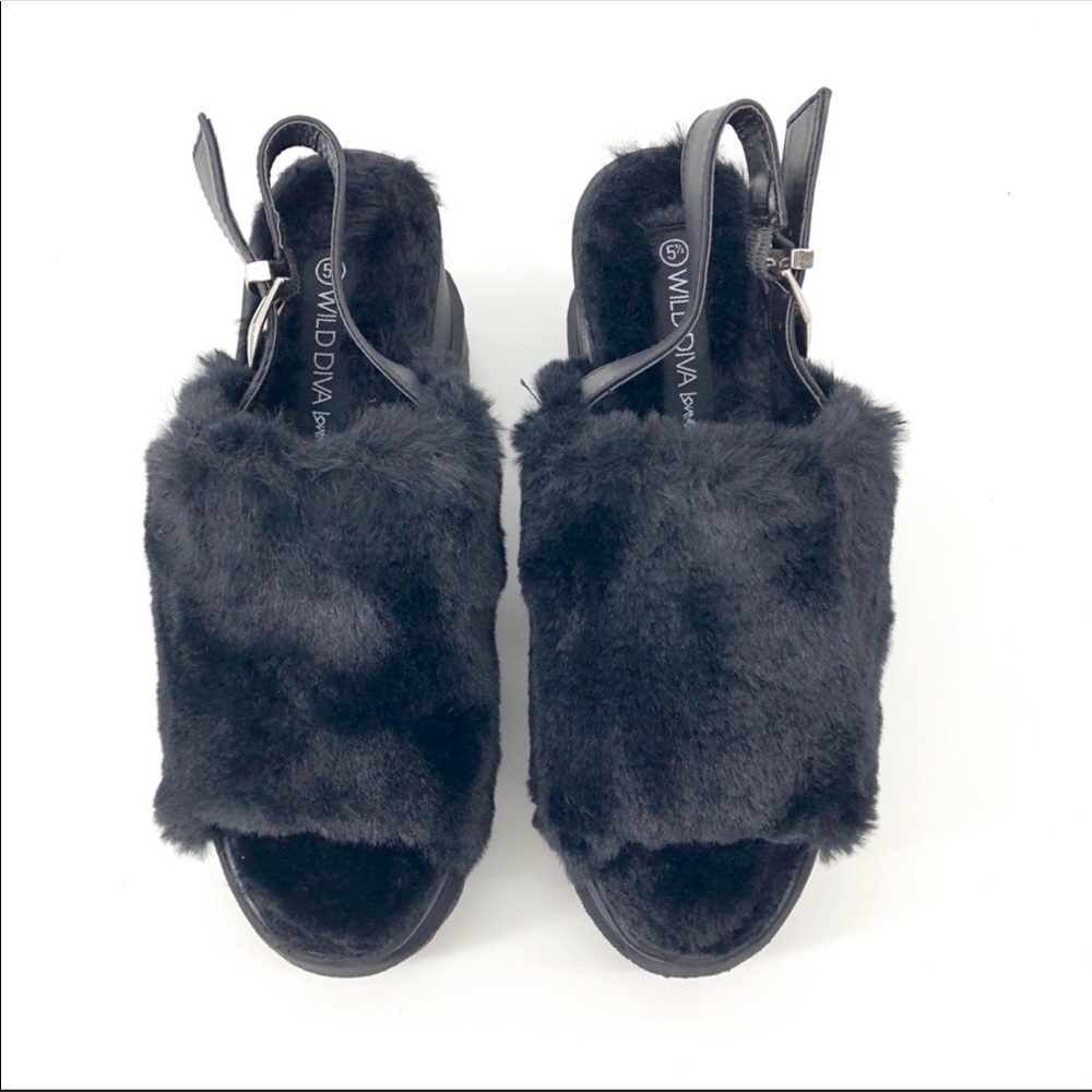 Cute Furry Platform Wedges - Picture 2 of 4